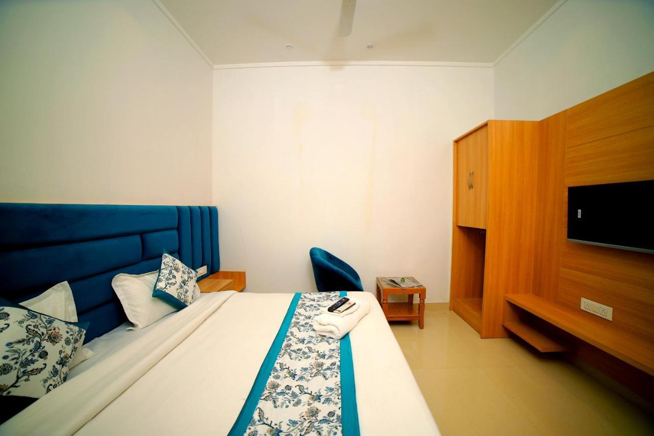 Hotel Diamond View Amritsar Exterior foto
