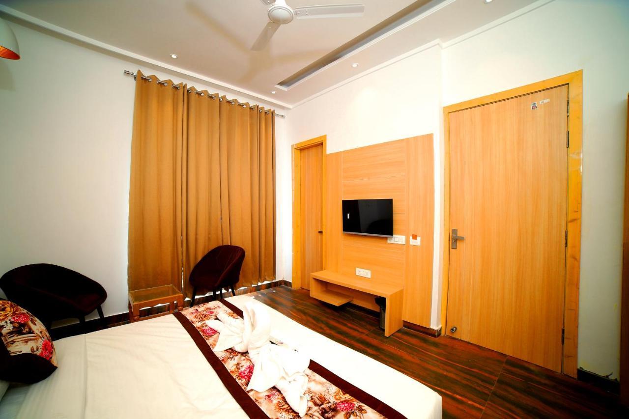 Hotel Diamond View Amritsar Exterior foto