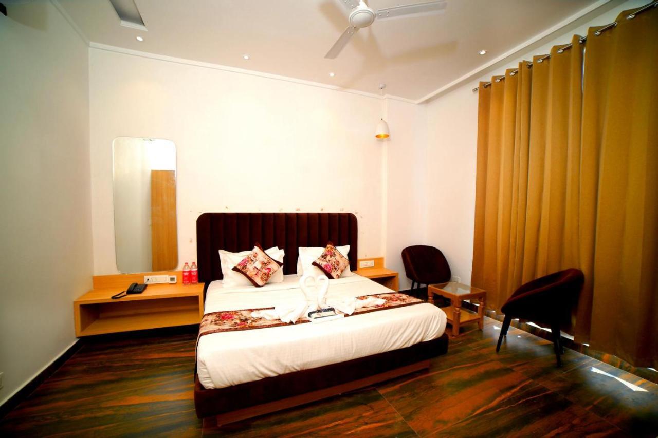 Hotel Diamond View Amritsar Exterior foto