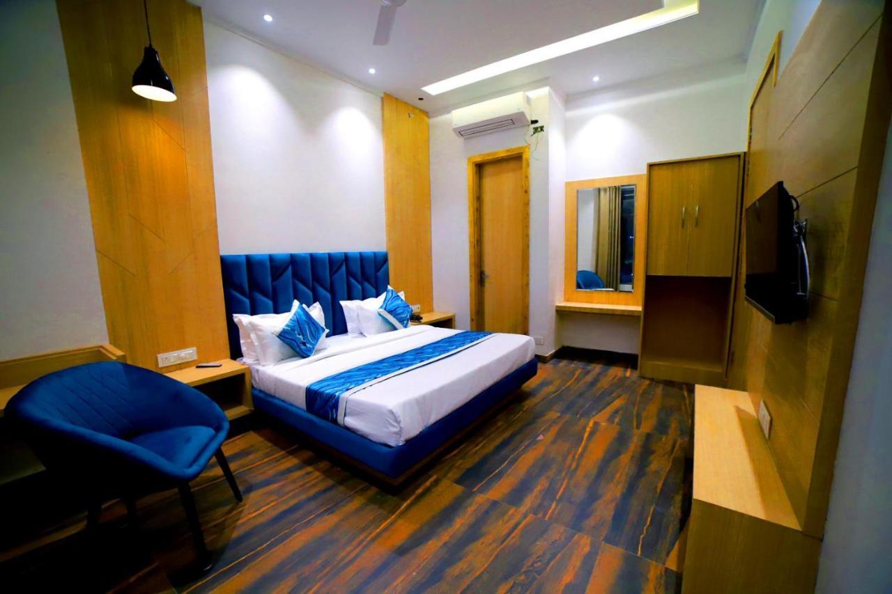 Hotel Diamond View Amritsar Exterior foto
